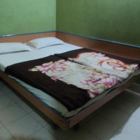 Hotel Jyoti Váránaszi Kültér fotó